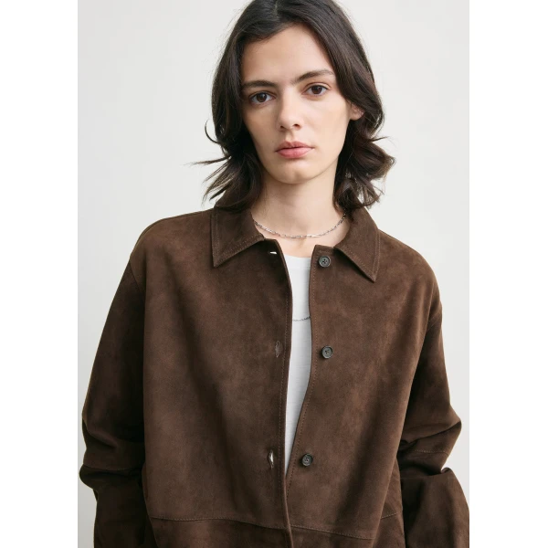 Toteme Soft suede overshirt in Bark Top, view 5