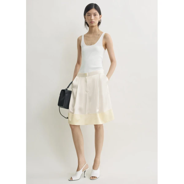 Toteme Soft tuxedo skirt in White, view 2