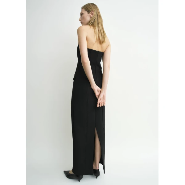 Toteme Strapless pocket dress in Black, view 4