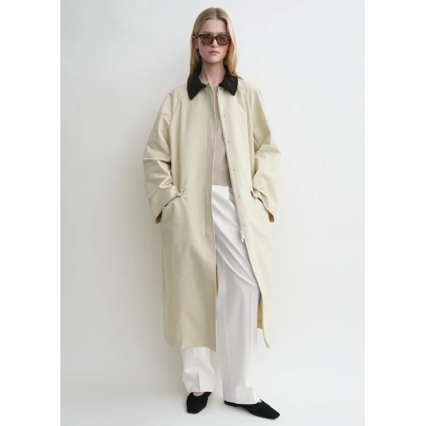 Toteme Summer country coat in Peanut, view 3