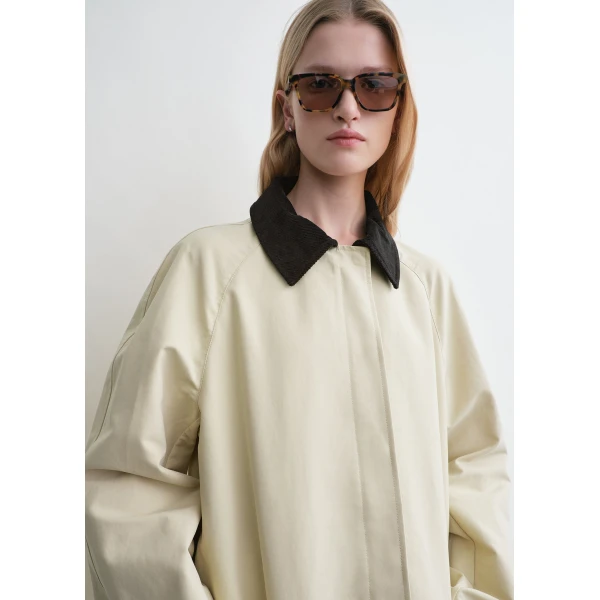 Toteme Summer country coat in Peanut, view 5