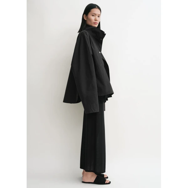 Toteme Summer parachute jacket in Black, view 3