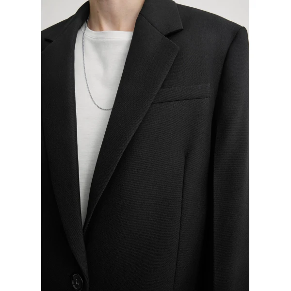 Toteme Tailored blazer in Black, view 6