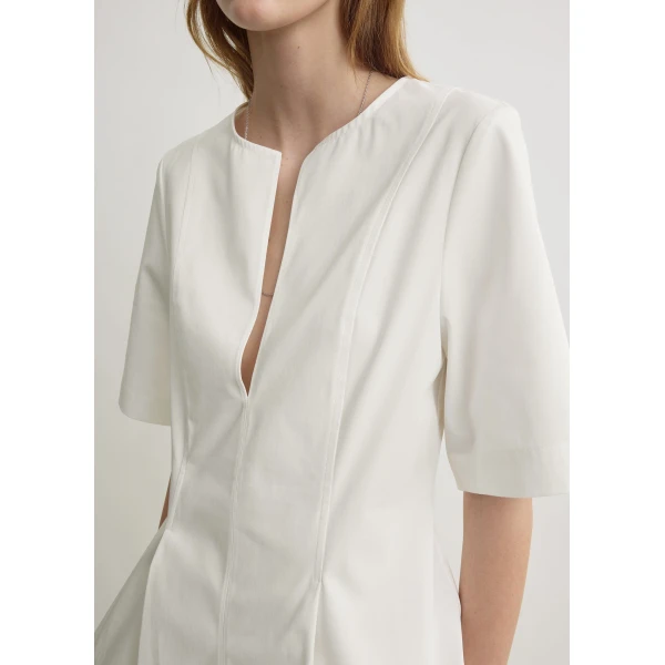 Toteme Tailored cotton top in White, view 5