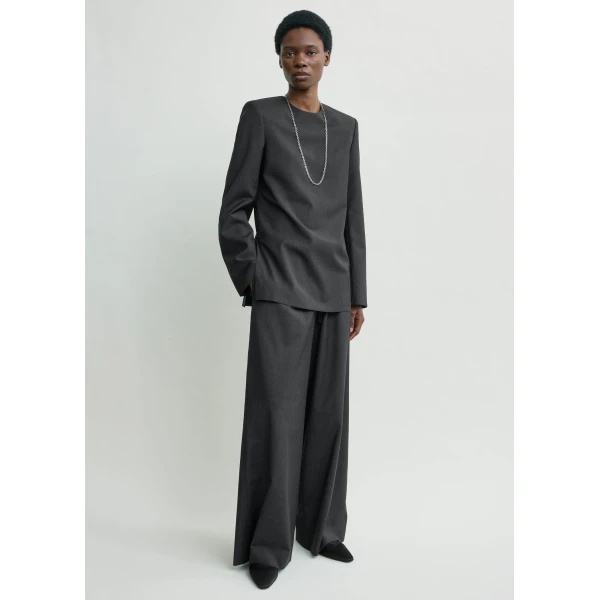 Toteme Tailored dinner blouse charcoal in Charcoal melange, view 2
