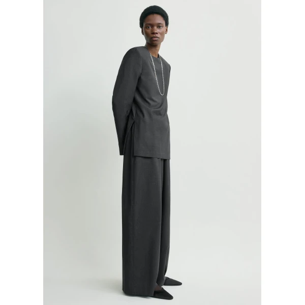 Toteme Tailored dinner blouse charcoal in Charcoal melange, view 3