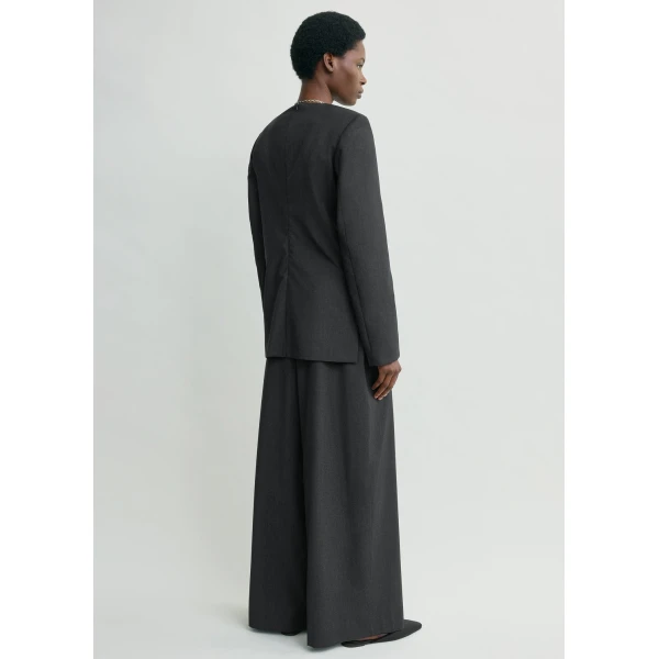 Toteme Tailored dinner blouse charcoal in Charcoal melange, view 4