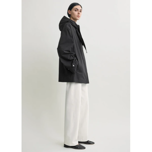 Toteme Technical scarf jacket in Black, view 3