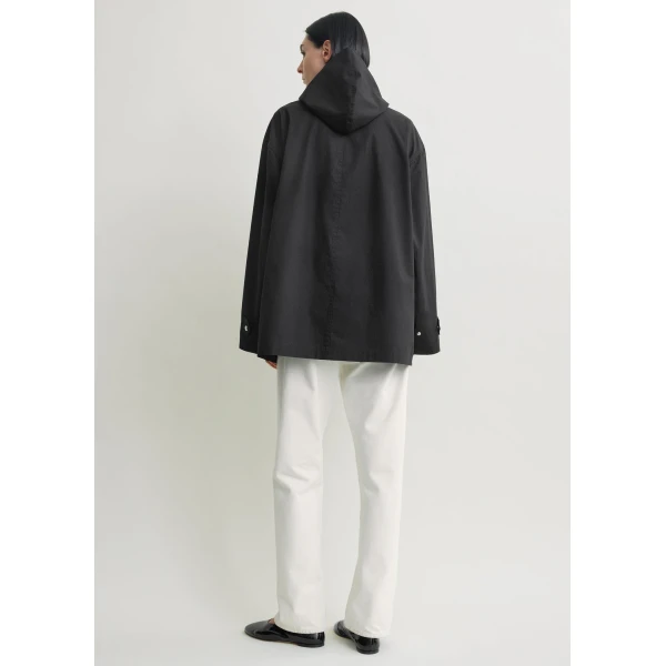 Toteme Technical scarf jacket in Black, view 4
