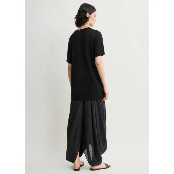 Toteme Tee knit in Black, view 4