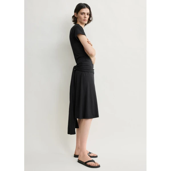 Toteme Tie-waist jersey shorts in Black, view 3