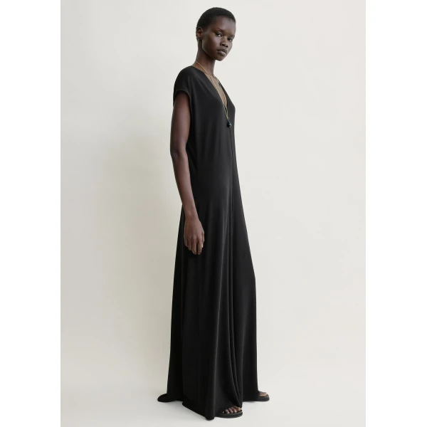 Toteme V-neck jersey dress in Black, view 3