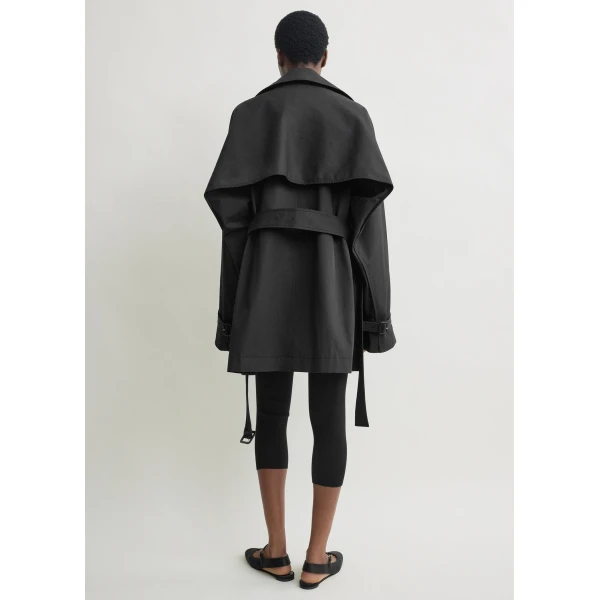 Toteme Washed cotton trench in Washed black Coat, view 4
