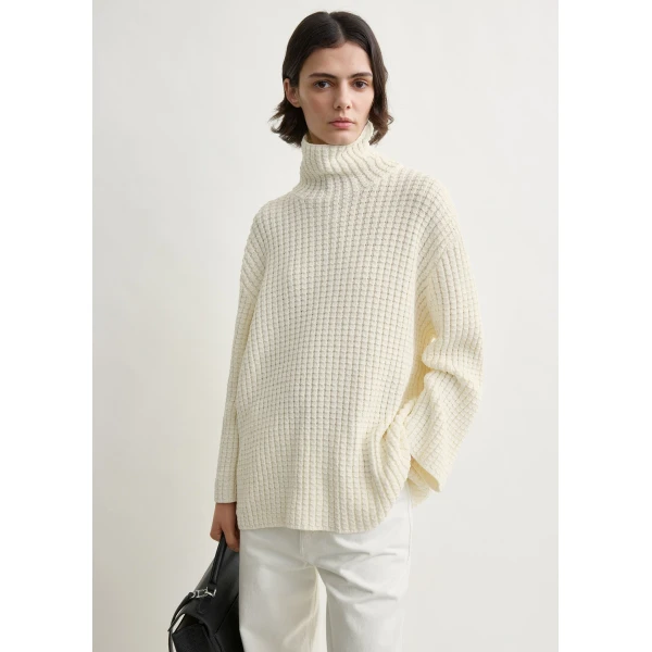 Toteme Whipstitch knit in Milk, view 5