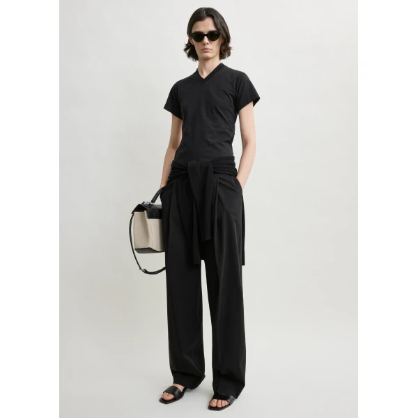 Toteme Wide-ribbed v-neck tee in Black Top, view 2