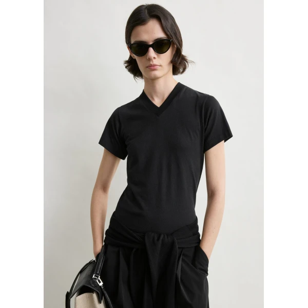Toteme Wide-ribbed v-neck tee in Black Top, view 5
