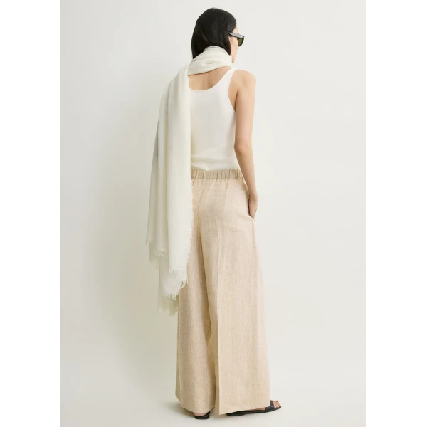 Toteme Wide summer trousers in Natural, view 4