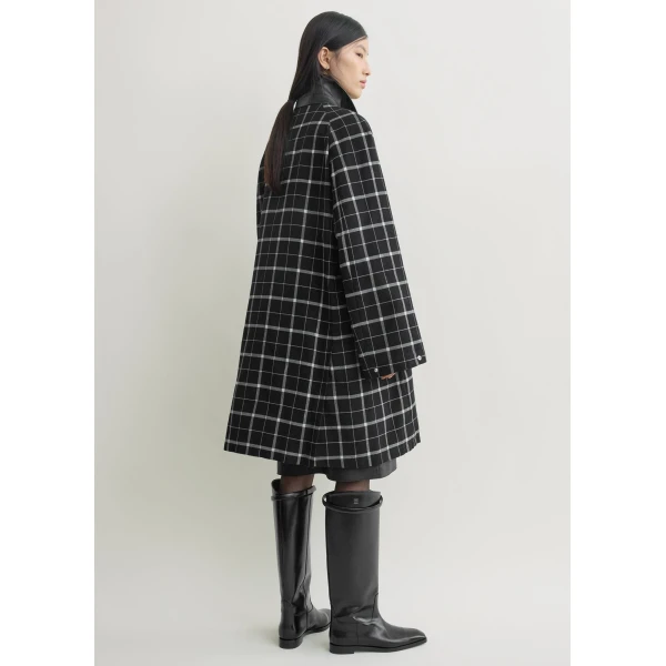 Toteme Windowpane country coat in Black / White, view 4