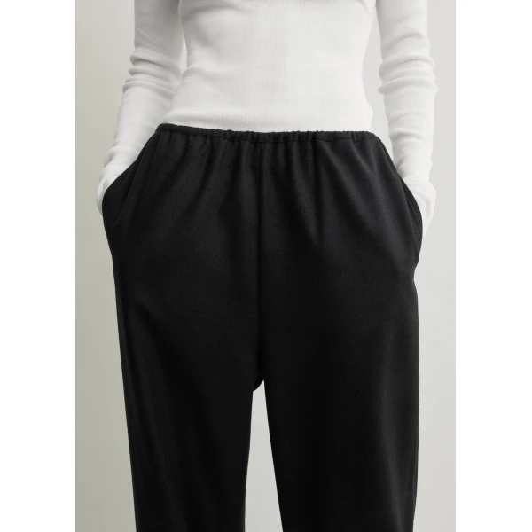 Toteme Winter pj bottoms in Black, view 5