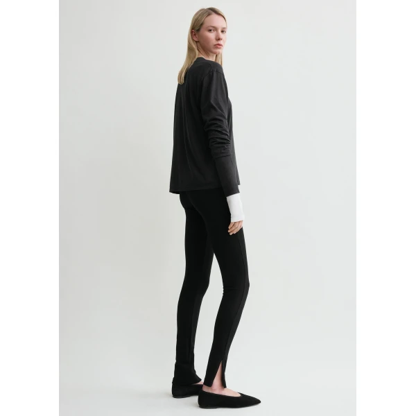 Toteme Zip leggings in Black, view 3