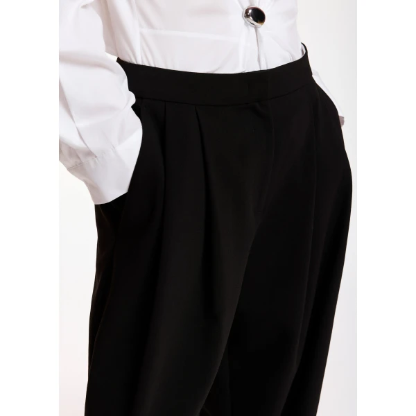 Essentiel Antwerp Black barrel-leg pants with pleated waist, view 5