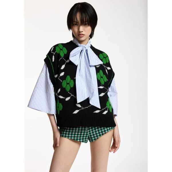 Essentiel Antwerp Black, green and white floral-intarsia sleeveless sweater, view 2