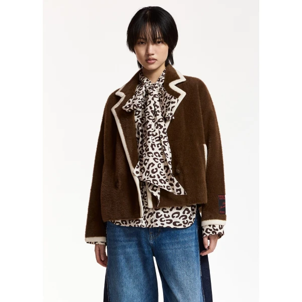 Essentiel Antwerp Brown with white contrast trims Knit, view 3