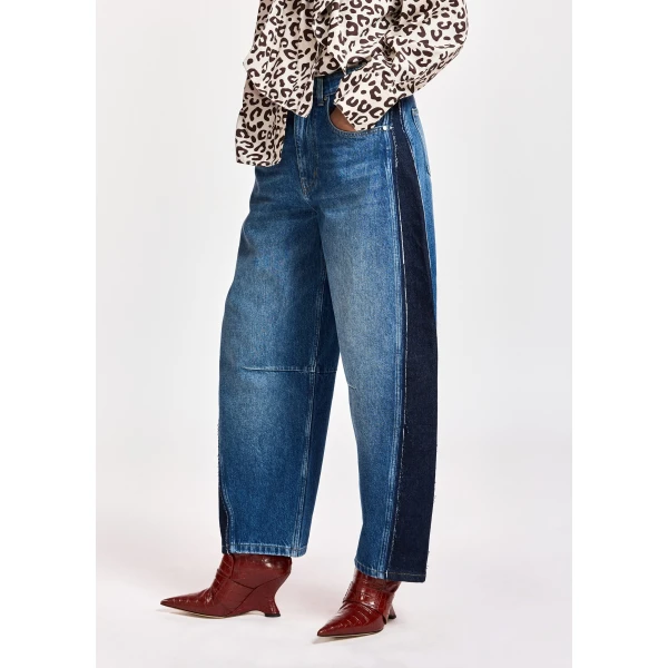 Essentiel Antwerp Dark blue and black panelled barrel-leg jeans, view 4