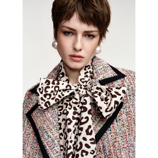 Essentiel Antwerp Multicolor cropped wool-blend jacket with black contrasting trims, view 4