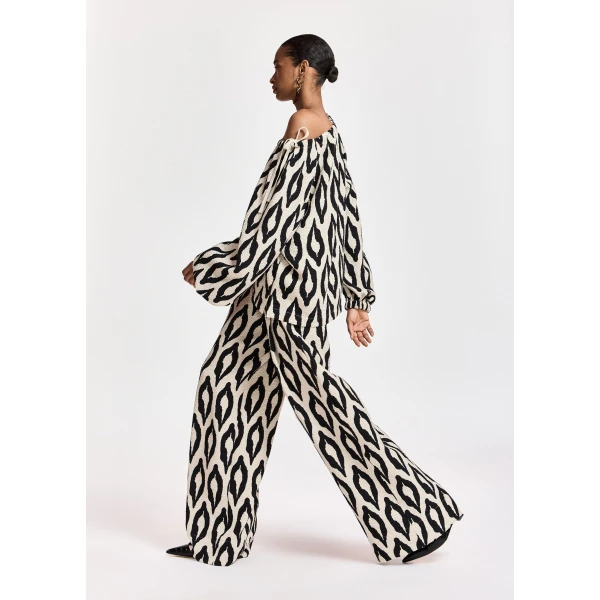 Essentiel Antwerp Off-white and black printed top with gathered neckline, view 4