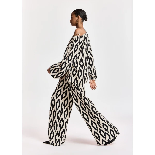 Essentiel Antwerp Off-white and black printed wide-leg pants, view 2