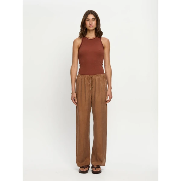 Kivari Blythe Pant in Chocolate, view 2