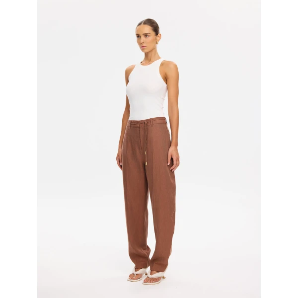 Kivari Cass Barrel Leg Pant in Chocolate, view 3