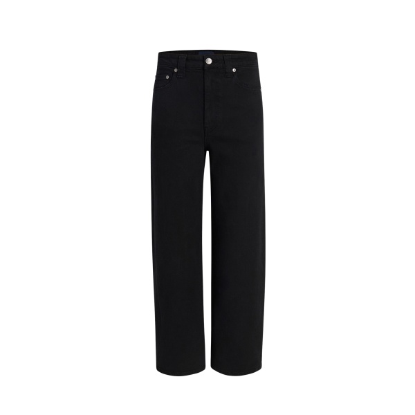Khaite Delina Jean in Carlyle