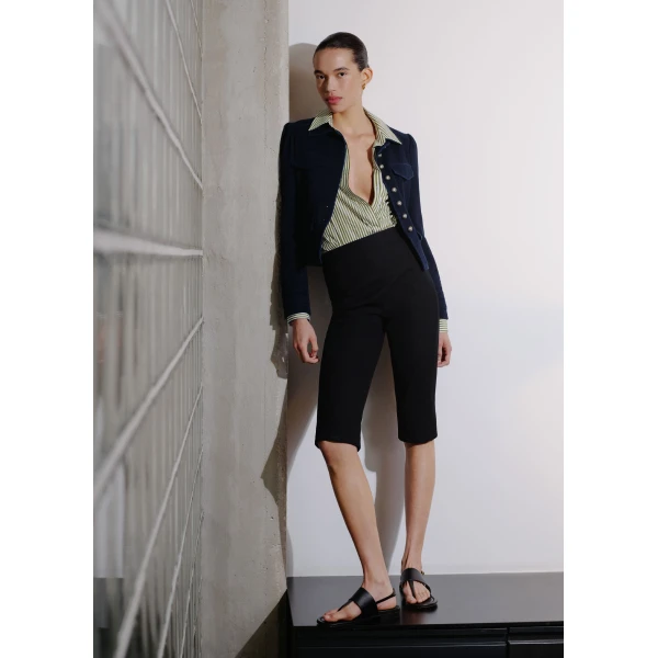 Me and Em ME+EM Capri Trouser in Black, view 6
