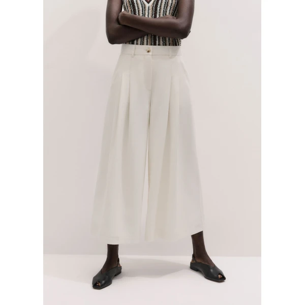 Me and Em ME+EM Double Pleat Culotte in Cream, view 3