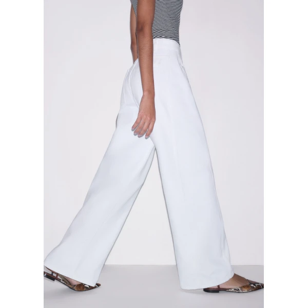 Me and Em ME+EM Exaggerated Taper Jean in Soft White Wash, view 5