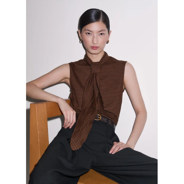 Me and Em ME+EM Scarf Neck Tank in Pecan Brown/Black, view 2