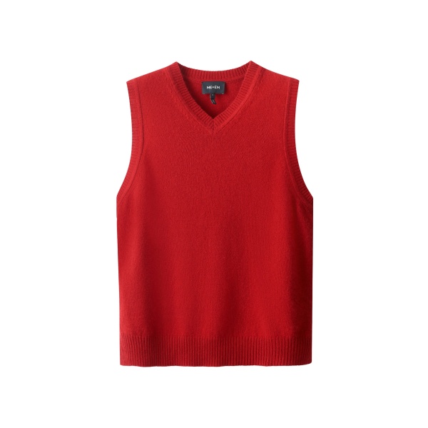 Me and Em ME+EM V-Neck Relaxed Knit Vest in Deep Ruby Red Mélange