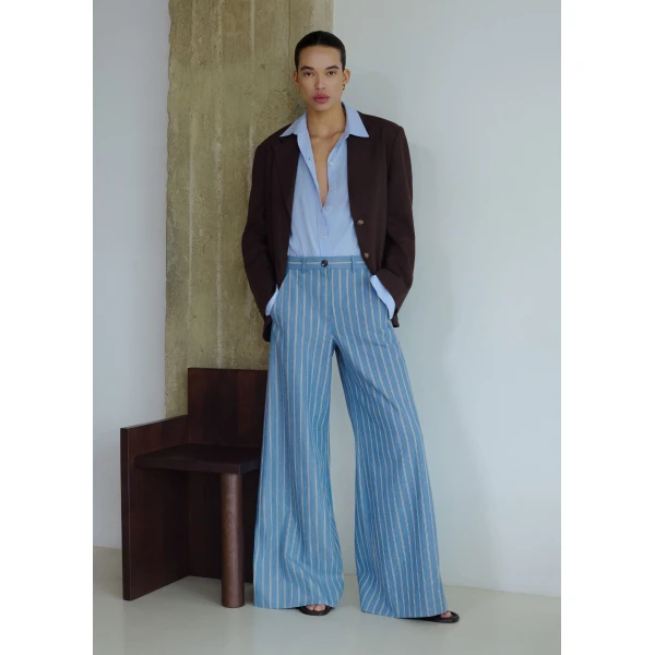 Me and Em ME+EM Wide-Leg Trouser in Chambray Blue Multi, view 2