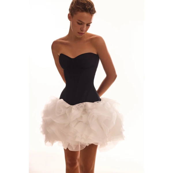 Milla Danceable mini skirt with ruched flower appliques in white, Midnight Walk, view 4