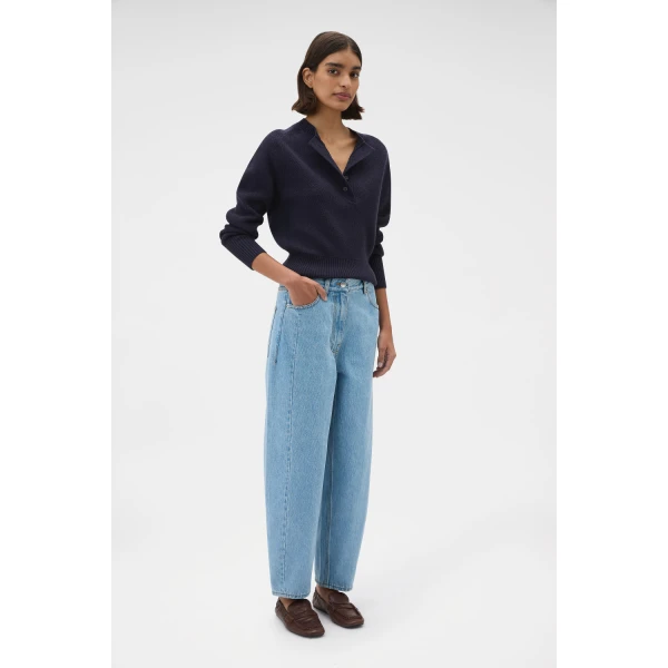 Oroton Barrel Leg Denim Jean Light Vintage Wash, view 3