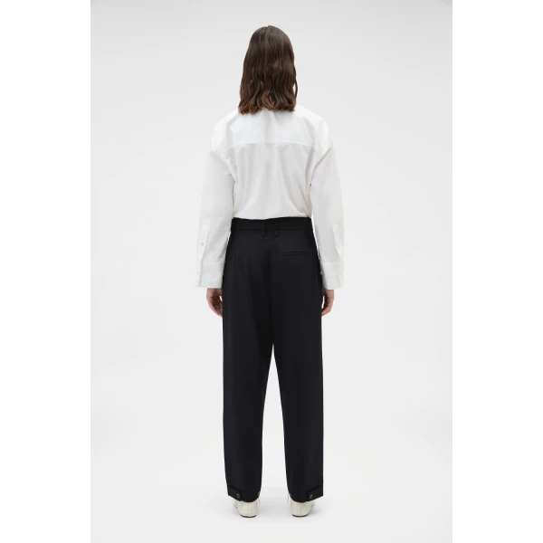 Oroton Tapered Pleat Pant Black, view 5