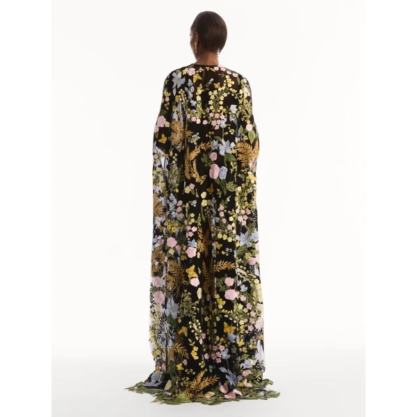 Oscar de la Renta Dominican Mixed-Floral Guipure Caftan, view 2