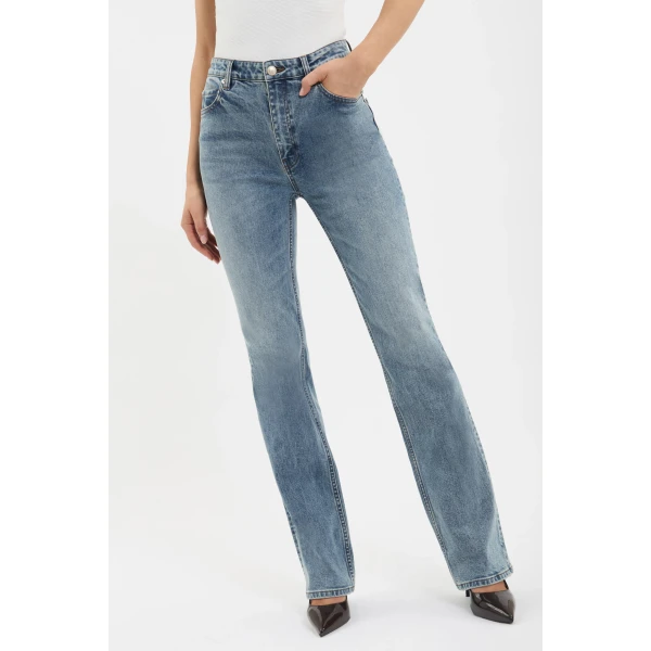 Rebecca Vallance Kate Relaxed Jean in Vintage Wash, view 5