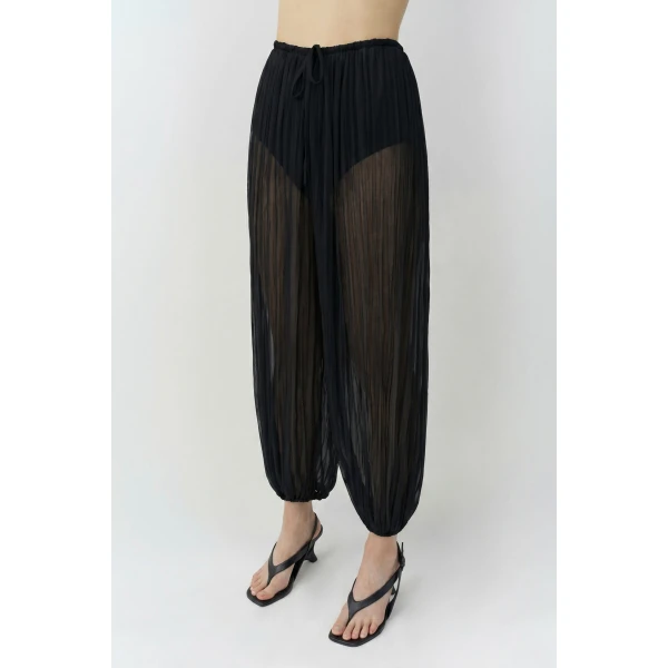 Simkhai Afton Crinkle Jersey Balloon Pant in Black, view 4