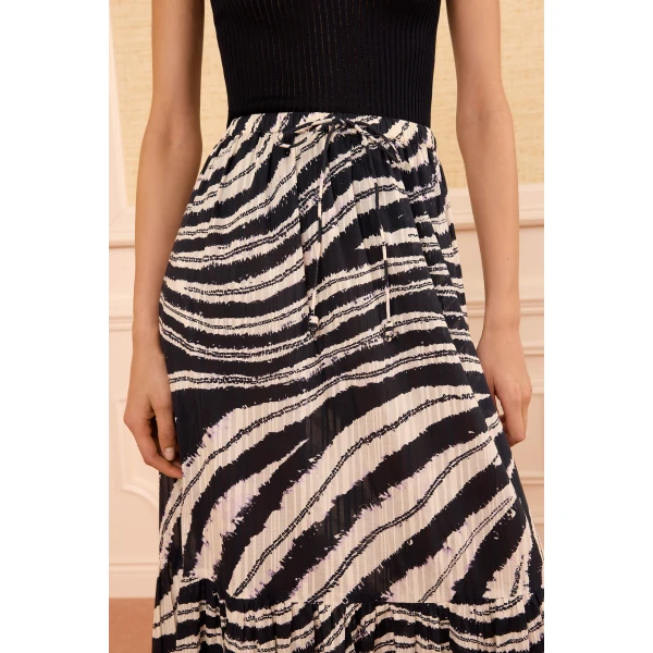 Ulla Johnson Olina Cotton Midi Skirt in Shibori Wave, view 3