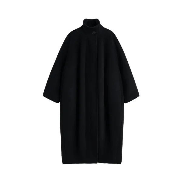 Balloon Wool Coat in Black