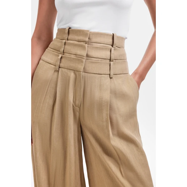 Viktor & Rolf Multi-Layered Linen Silk Blend Trousers in Beige, view 5