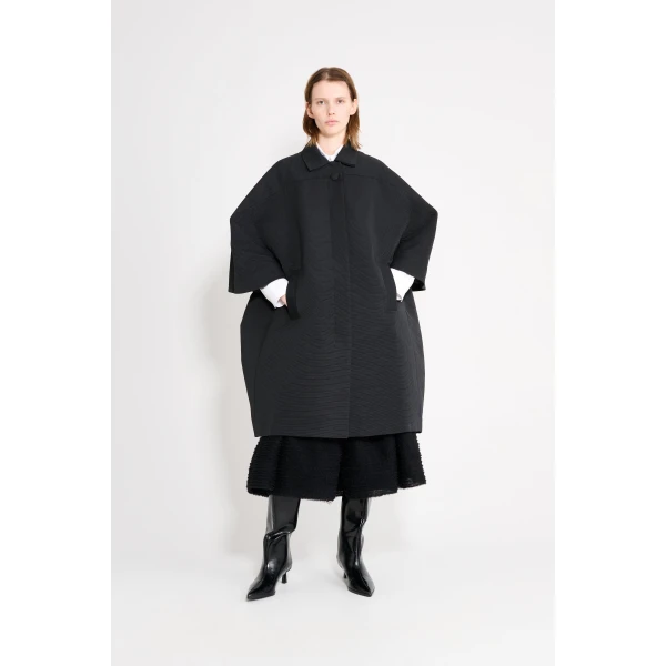 Viktor & Rolf Square Coat in Black, view 2